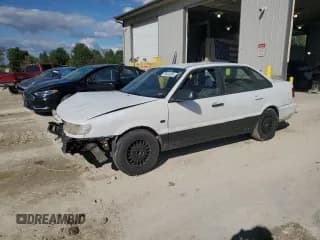 ✅ 1997 Volkswagen Passat • VIN: WVWGG83A0VB009323 • Lot: 73042334. Wystawiony na Copart z przebiegiem 261 740 mil. Bezpłatny archiwum sprzedaży aukcyjnych z USA i szczegółowy raport historii pojazdu na DreamBid. Zdjęcie 1.