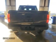 ✅ 2025 Toyota Tacoma TRD Off Road • VIN: 3TMLB5JN0SM163469 • Lot: 89882505. Wystawiony na Copart z przebiegiem 2 321 mil. Bezpłatny archiwum sprzedaży aukcyjnych z USA i szczegółowy raport historii pojazdu na DreamBid. Zdjęcie 6.