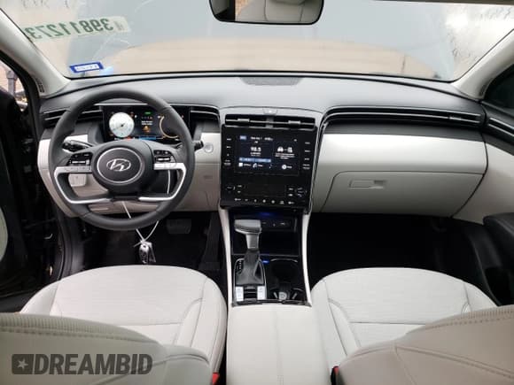 ✅ 2023 Hyundai Tucson SEL • VIN: 5NMJFCAE4PH197909 • Lot: 39811273. Wystawiony na Copart z przebiegiem 1 266 mil. Bezpłatny archiwum sprzedaży aukcyjnych z USA i szczegółowy raport historii pojazdu na DreamBid. Zdjęcie 8.