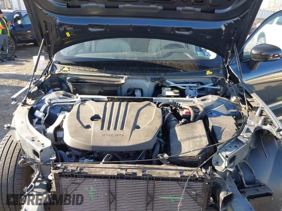 ✅ 2023 Volvo XC60 Plus Dark Theme • VIN: YV4L12RW9P1305785 • Lot: 43686299. Listed on IAAI with 12,763 mi. Free auction sales archive from the USA and detailed vehicle history report at DreamBid. Image 10.