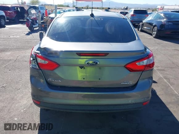 ✅ 2013 Ford Focus SE • VIN: 1FADP3F22DL374269 • Lot: 43646210. Listed on IAAI with 84,598 mi. Free auction sales archive from the USA and detailed vehicle history report at DreamBid. Image 12.