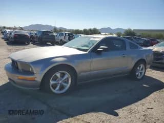 ✅ 2008 Ford Mustang GT Deluxe • VIN: 1ZVHT82H085206426 • Lot: 72066135. Listed on Copart with 184,170 mi. Free auction sales archive from the USA and detailed vehicle history report at DreamBid. Image 1.