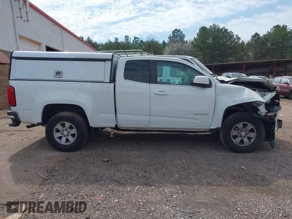 ✅ 2017 Chevrolet Colorado 4WD Work Truck • VIN: 1GCHTBEA1H1324720 • Лот: 41616877. Опубликован ранее на IAAI с пробегом 88 329 миль. Бесплатный доступ к архиву аукционных продаж из США и подробный отчёт об истории автомобиля на DreamBid. Изображение 13.