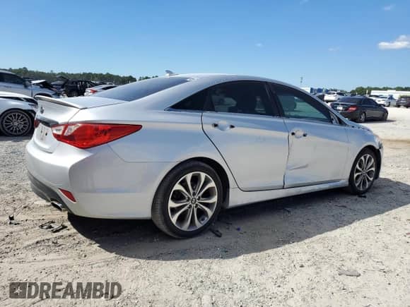 2014 Hyundai Sonata SE z VIN 5NPEC4AC3EH818734, wystawiony jako Copart lot #82428665 z przebiegiem 170 600 mil mil oraz Szkoda całkowita • Salvage title. Historia ofert i sprzedaży dostępna na DreamBid. Obrazek 3.