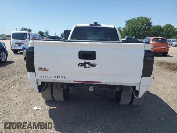 ✅ 2008 Chevrolet Silverado 1500 • VIN: 1GBJC39628E216942 • Лот: 63582915. Опубликован ранее на Copart с пробегом 109 489 миль. Бесплатный доступ к архиву аукционных продаж из США и подробный отчёт об истории автомобиля на DreamBid. Изображение 6.