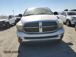 ✅ 2006 Dodge 1500 SLT • VIN: 1D7HA18286S673150 • Лот: 73808444. Опубликован ранее на Copart с пробегом 336 483 миль. Бесплатный доступ к архиву аукционных продаж из США и подробный отчёт об истории автомобиля на DreamBid. Изображение 5.