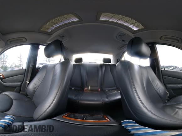 ✅ 2006 Mercedes-Benz S 350 • VIN: WDBNF67J56A477191 • Lot: 42496563. Wystawiony na IAAI z przebiegiem 193 897 mil. Bezpłatny archiwum sprzedaży aukcyjnych z USA i szczegółowy raport historii pojazdu na DreamBid. Zdjęcie 18.