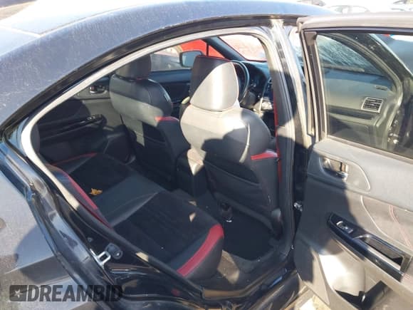 ✅ 2021 Subaru WRX STI Limited • VIN: JF1VA2W65M9821998 • Lot: 41119265. Wystawiony na IAAI z przebiegiem 60 092 mil. Bezpłatny archiwum sprzedaży aukcyjnych z USA i szczegółowy raport historii pojazdu na DreamBid. Zdjęcie 8.