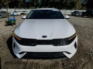 ✅ 2021 Kia K5 LX • VIN: 5XXG24J22MG039872 • Lot: 85385565. Wystawiony na Copart z przebiegiem 68 490 mil. Bezpłatny archiwum sprzedaży aukcyjnych z USA i szczegółowy raport historii pojazdu na DreamBid. Zdjęcie 5.