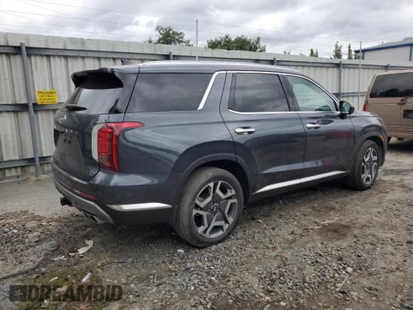✅ 2025 Hyundai Palisade Limited • VIN: KM8R54GE6SU823539 • Лот: 70931194. Размещён на Copart с пробегом 827 миль миль. Получите бесплатный доступ к архиву аукционных продаж из США и посмотрите подробный отчёт об истории автомобиля на DreamBid. Изображение 3.