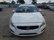 ✅ 2012 Volvo S60 T5 • VIN: YV1622FS7C2144401 • Lot: 62142135. Wystawiony na Copart z przebiegiem 164 939 mil. Bezpłatny archiwum sprzedaży aukcyjnych z USA i szczegółowy raport historii pojazdu na DreamBid. Zdjęcie 5.