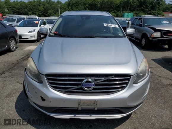 ✅ 2016 Volvo XC60 T6 Drive-E • VIN: YV449MRK3G2870792 • Лот: 62844125. Опубликован ранее на Copart с пробегом Не указан. Бесплатный доступ к архиву аукционных продаж из США и подробный отчёт об истории автомобиля на DreamBid. Изображение 5.