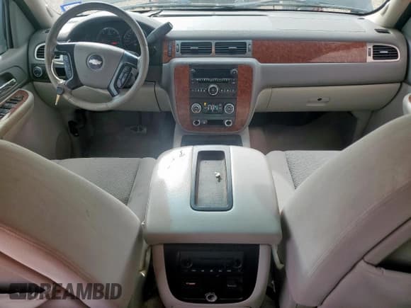 ✅ 2007 Chevrolet Avalanche 3LT • VIN: 3GNEC12087G320356 • Lot: 90667465. Listed on Copart with 194,236 mi. Free auction sales archive from the USA and detailed vehicle history report at DreamBid. Image 8.