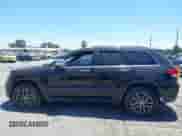 2018 Jeep Grand Cherokee Limited z VIN 1C4RJEBG5JC512008, wystawiony jako IAAI lot #42897081 z przebiegiem 141 938 mil mil oraz . Historia ofert i sprzedaży dostępna na DreamBid. Obrazek 15.