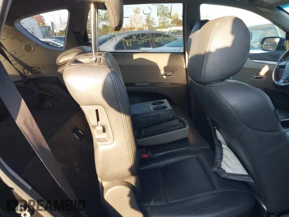 ✅ 2006 Subaru Tribeca 7-Pass • VIN: 4S4WX85CX64401821 • Лот: 40671868. Опубликован ранее на IAAI с пробегом Не указан. Бесплатный доступ к архиву аукционных продаж из США и подробный отчёт об истории автомобиля на DreamBid. Изображение 8.