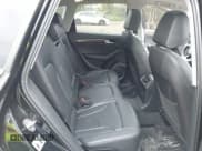 ✅ 2017 Audi Q5 Premium Plus • VIN: WA1D7AFP2HA041916 • Lot: 42371090. Listed on IAAI with 181,608 mi. Free auction sales archive from the USA and detailed vehicle history report at DreamBid. Image 8.