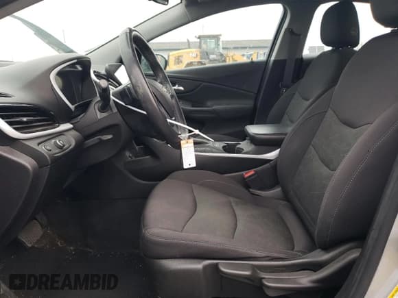 ✅ 2017 Chevrolet Volt LT • VIN: 1G1RC6S57HU217083 • Lot: 47970384. Wystawiony na Copart z przebiegiem 70 503 mil. Bezpłatny archiwum sprzedaży aukcyjnych z USA i szczegółowy raport historii pojazdu na DreamBid. Zdjęcie 7.