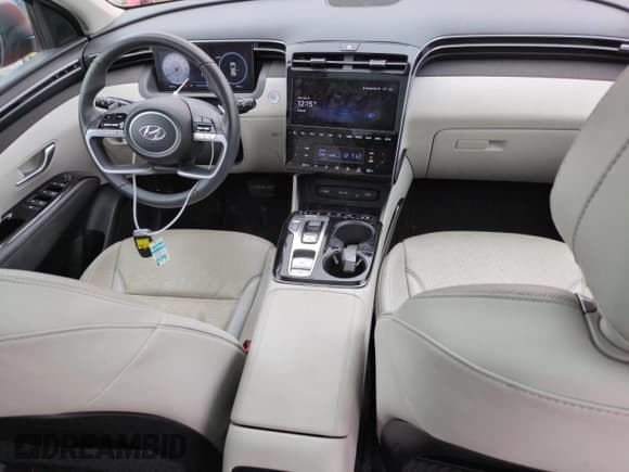 ✅ 2023 Hyundai Tucson Limited • VIN: 5NMJECAE4PH221886 • Lot: 72394864. Wystawiony na Copart z przebiegiem 29 018 mil. Bezpłatny archiwum sprzedaży aukcyjnych z USA i szczegółowy raport historii pojazdu na DreamBid. Zdjęcie 8.