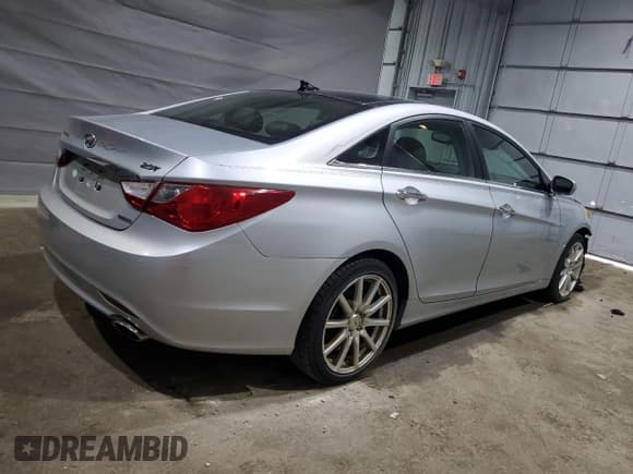 ✅ 2012 Hyundai Sonata SE • VIN: 5NPEC4AB6CH329247 • Лот: 92561905. Опубликован ранее на Copart с пробегом 156 274 миль. Бесплатный доступ к архиву аукционных продаж из США и подробный отчёт об истории автомобиля на DreamBid. Изображение 3.