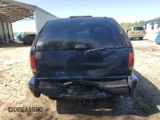 ✅ 2004 Chevrolet Blazer LS • VIN: 1GNCS18X64K113614 • Lot: 52361345. Wystawiony na Copart z przebiegiem 240 235 mil. Bezpłatny archiwum sprzedaży aukcyjnych z USA i szczegółowy raport historii pojazdu na DreamBid. Zdjęcie 6.