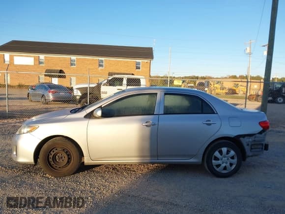 ✅ 2012 Toyota Corolla LE • VIN: 2T1BU4EE8CC883204 • Lot: 43534039. Listed on IAAI with 202,649 mi. Free auction sales archive from the USA and detailed vehicle history report at DreamBid. Image 14.