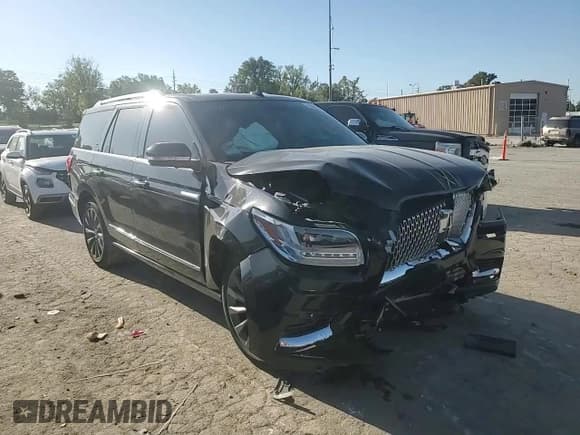 ✅ 2018 Lincoln Navigator Select • VIN: 5LMJJ2JT8JEL12988 • Lot: 75695994. Listed on Copart with 125,396 mi. Free auction sales archive from the USA and detailed vehicle history report at DreamBid. Image 11.