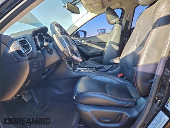 ✅ 2014 Mazda 3 S Grand Touring • VIN: JM1BM1W32E1202506 • Лот: 96314025. Опубликован ранее на Copart с пробегом 108 812 миль. Бесплатный доступ к архиву аукционных продаж из США и подробный отчёт об истории автомобиля на DreamBid. Изображение 7.