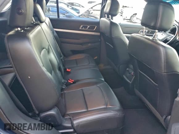 ✅ 2017 Ford Explorer XLT • VIN: 1FM5K8D83HGB70849 • Lot: 94141405. Wystawiony na Copart z przebiegiem 108 809 mil. Bezpłatny archiwum sprzedaży aukcyjnych z USA i szczegółowy raport historii pojazdu na DreamBid. Zdjęcie 11.