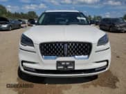 ✅ 2020 Lincoln Aviator Grand Touring • VIN: 5LMYJ8XYXLGL19582 • Lot: 61561415. Wystawiony na Copart z przebiegiem 80 805 mil. Bezpłatny archiwum sprzedaży aukcyjnych z USA i szczegółowy raport historii pojazdu na DreamBid. Zdjęcie 5.