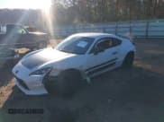 ✅ 2024 Toyota 86 TRUENO Edition • VIN: JF1ZNBM16R9750458 • Lot: 43624602. Wystawiony na IAAI z przebiegiem 29 997 mil. Bezpłatny archiwum sprzedaży aukcyjnych z USA i szczegółowy raport historii pojazdu na DreamBid. Zdjęcie 14.