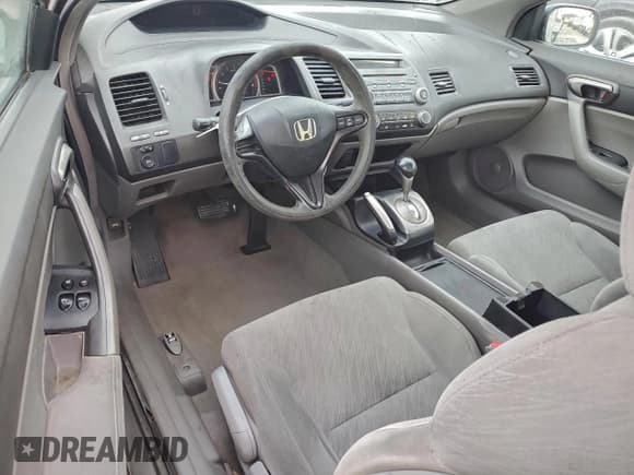 ✅ 2007 Honda Civic LX • VIN: 2HGFG12647H551312 • Lot: 94427525. Listed on Copart with 173,734 mi. Free auction sales archive from the USA and detailed vehicle history report at DreamBid. Image 8.