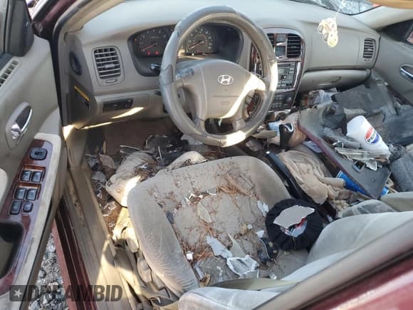 ✅ 2005 Hyundai Sonata GLS • VIN: KMHWF35H45A123824 • Лот: 41446645. Опубликован ранее на Copart с пробегом 250 360 миль. Бесплатный доступ к архиву аукционных продаж из США и подробный отчёт об истории автомобиля на DreamBid. Изображение 8.