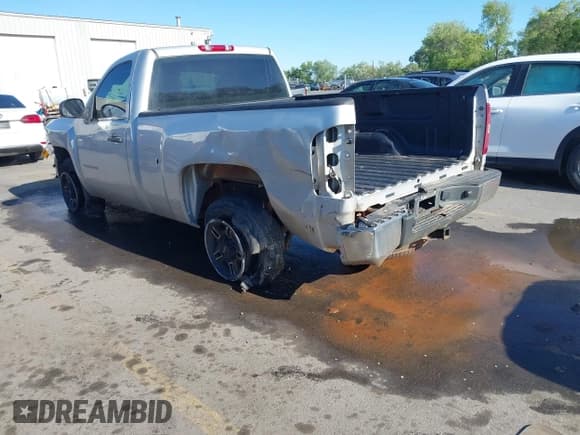 ✅ 2010 Chevrolet Silverado 1500 Work Truck • VIN: 1GCPCPEX9AZ138718 • Lot: 42190030. Listed on IAAI with 127,929 mi. Free auction sales archive from the USA and detailed vehicle history report at DreamBid. Image 3.