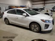 ✅ 2022 Hyundai Ioniq SE • VIN: KMHC75LC6NU273516 • Lot: 89034725. Wystawiony na Copart z przebiegiem 117 752 mil. Bezpłatny archiwum sprzedaży aukcyjnych z USA i szczegółowy raport historii pojazdu na DreamBid. Zdjęcie 4.