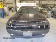 ✅ 2014 Dodge Challenger SXT • VIN: 2C3CDYAG4EH310641 • Lot: 60811924. Wystawiony na Copart z przebiegiem 99 213 mil. Bezpłatny archiwum sprzedaży aukcyjnych z USA i szczegółowy raport historii pojazdu na DreamBid. Zdjęcie 5.