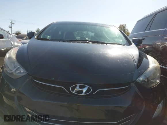 2013 Hyundai Elantra Limited с VIN 5NPDH4AEXDH277534, выставлен на аукционе IAAI как лот 43486654 с пробегом 122 801 миль миль и . История ставок и продаж доступна на DreamBid. Изображение 12.