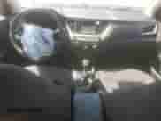 2019 Hyundai Accent SE z VIN 3KPC24A36KE052458, wystawiony jako Copart lot #66455243 z przebiegiem 42 338 mil mil oraz . Historia ofert i sprzedaży dostępna na DreamBid. Obrazek 8.