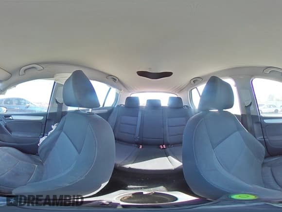 ✅ 2011 Volkswagen Golf • VIN: WVWDB7AJ2BW329925 • Lot: 89714015. Listed on Copart with 196,306 mi. Free auction sales archive from the USA and detailed vehicle history report at DreamBid. Image 15.