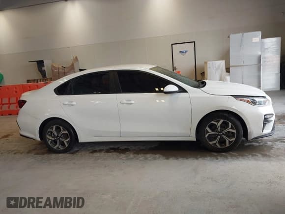 ✅ 2020 Kia Forte LXS • VIN: 3KPF24AD3LE243519 • Лот: 42053674. Опубликован ранее на IAAI с пробегом 53 623 миль. Бесплатный доступ к архиву аукционных продаж из США и подробный отчёт об истории автомобиля на DreamBid. Изображение 13.