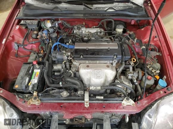 ✅ 1997 Honda Prelude • VIN: JHMBB6245VC013899 • Лот: 44386915. Опубликован ранее на Copart с пробегом 166 343 миль. Бесплатный доступ к архиву аукционных продаж из США и подробный отчёт об истории автомобиля на DreamBid. Изображение 11.