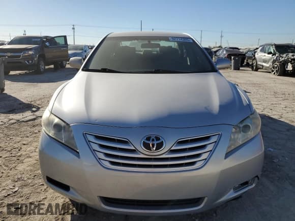 ✅ 2007 Toyota Camry CE • VIN: 4T1BE46K07U592038 • Lot: 92714305. Wystawiony na Copart z przebiegiem 144 332 mil. Bezpłatny archiwum sprzedaży aukcyjnych z USA i szczegółowy raport historii pojazdu na DreamBid. Zdjęcie 5.