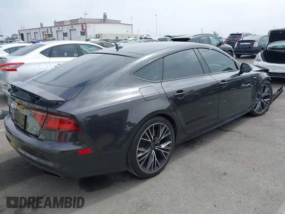 ✅ 2016 Audi A7 Prestige • VIN: WAU2GAFC4GN077072 • Lot: 42448417. Listed on IAAI with 90,081 mi. Free auction sales archive from the USA and detailed vehicle history report at DreamBid. Image 4.