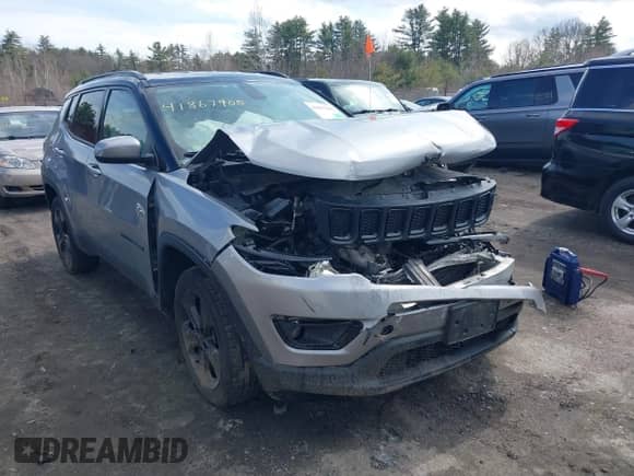 2020 Jeep Compass Latitude с VIN 3C4NJDBB1LT127856, выставлен на аукционе IAAI как лот 41867905 с пробегом 90 468 миль миль и . История ставок и продаж доступна на DreamBid. Изображение 1.