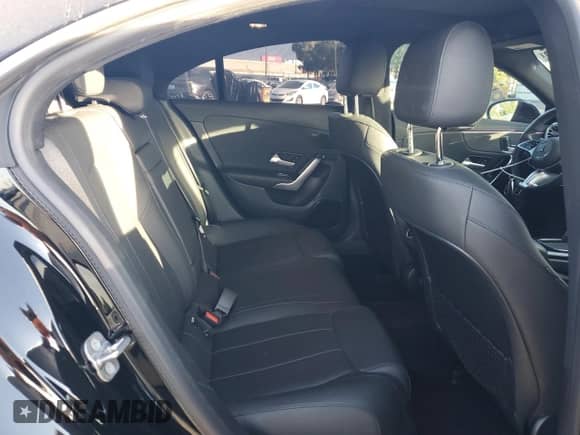 2025 Mercedes-Benz CLA 250 с VIN W1K5J4GBXSN532580, выставлен на аукционе Copart как лот 69312065 с пробегом 14 839 миль миль и Списание • Salvage title. История ставок и продаж доступна на DreamBid. Изображение 10.