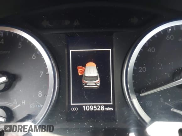 ✅ 2017 Toyota Highlander XLE • VIN: 5TDKZRFH4HS516905 • Лот: 43378819. Опубликован ранее на IAAI с пробегом 109 528 миль. Бесплатный доступ к архиву аукционных продаж из США и подробный отчёт об истории автомобиля на DreamBid. Изображение 15.