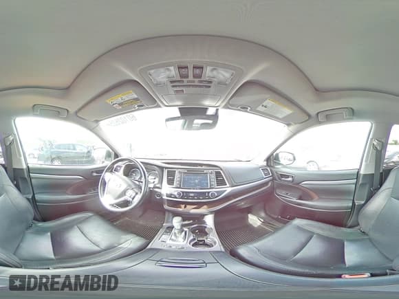 ✅ 2018 Toyota Highlander Limited • VIN: 5TDDZRFH5JS830030 • Lot: 60102625. Wystawiony na Copart z przebiegiem 106 589 mil. Bezpłatny archiwum sprzedaży aukcyjnych z USA i szczegółowy raport historii pojazdu na DreamBid. Zdjęcie 16.