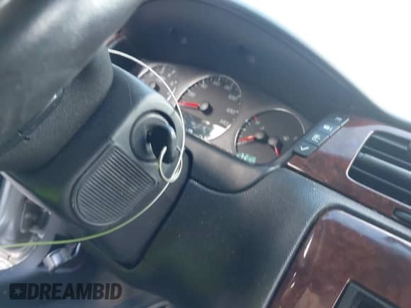 ✅ 2011 Chevrolet Impala LT Fleet • VIN: 2G1WG5EK7B1315200 • Лот: 43323546. Размещён на IAAI с пробегом 114 692 миль миль. Получите бесплатный доступ к архиву аукционных продаж из США и посмотрите подробный отчёт об истории автомобиля на DreamBid. Изображение 11.