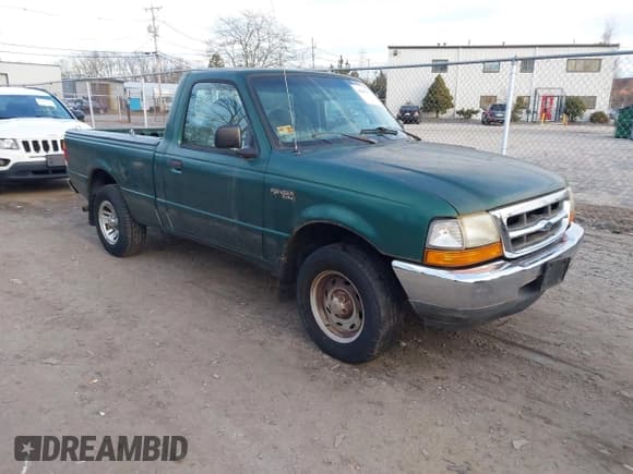 ✅ 1999 Ford Ranger XL • VIN: 1FTYR10V6XUB09608 • Lot: 43869167. Wystawiony na IAAI z przebiegiem 139 069 mil. Bezpłatny archiwum sprzedaży aukcyjnych z USA i szczegółowy raport historii pojazdu na DreamBid. Zdjęcie 1.