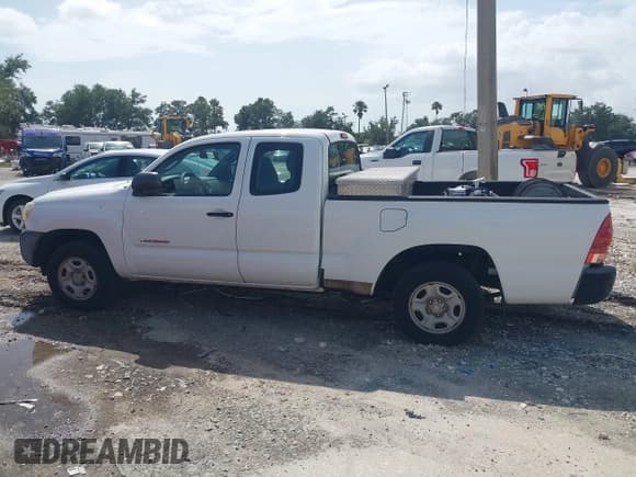 ✅ 2013 Toyota Tacoma • VIN: 5TFTX4CNXDX033530 • Лот: 42457516. Опубликован ранее на IAAI с пробегом 201 825 миль. Бесплатный доступ к архиву аукционных продаж из США и подробный отчёт об истории автомобиля на DreamBid. Изображение 14.