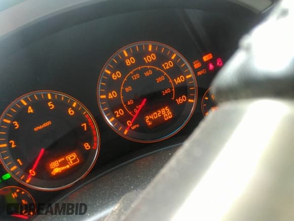 ✅ 2006 Infiniti FX • VIN: JNRAS08W86X209378 • Lot: 42385005. Listed on IAAI with 240,285 mi. Free auction sales archive from the USA and detailed vehicle history report at DreamBid. Image 7.